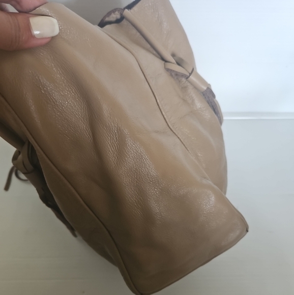 BELOW THE BELT LEATHER TOTE BAG TAN - Picture 10 of 11